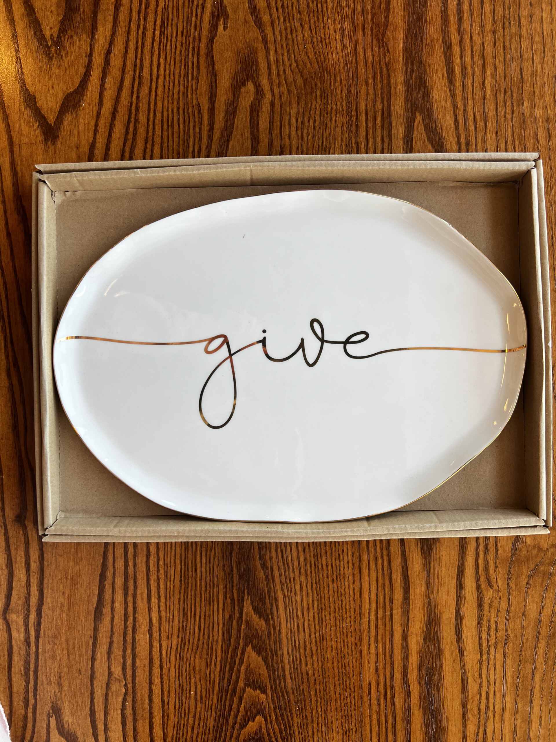 Give Plate Sweet LaLa's Bakery