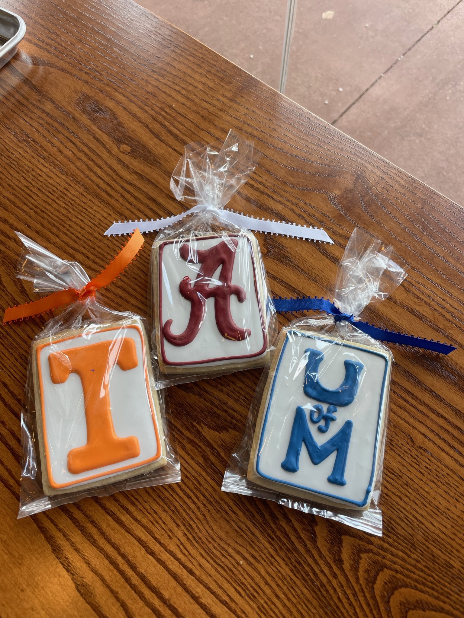 Sugar cookies with college themes ut alabama university of memphis