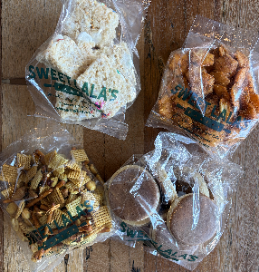 SLB Sweet and Savory Snacking Basket - Small