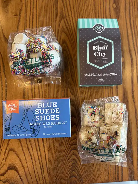 memphis-901-mission-gift-box Display of 4 items included in Memphis 901 Mission Gift Box: